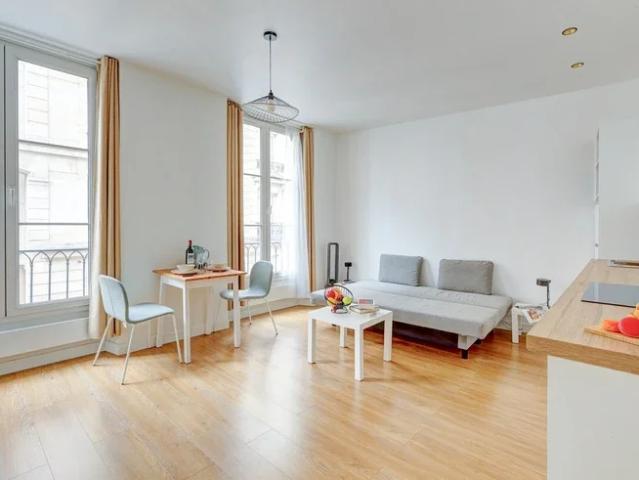 Location Appartement Rue de Malte, Paris