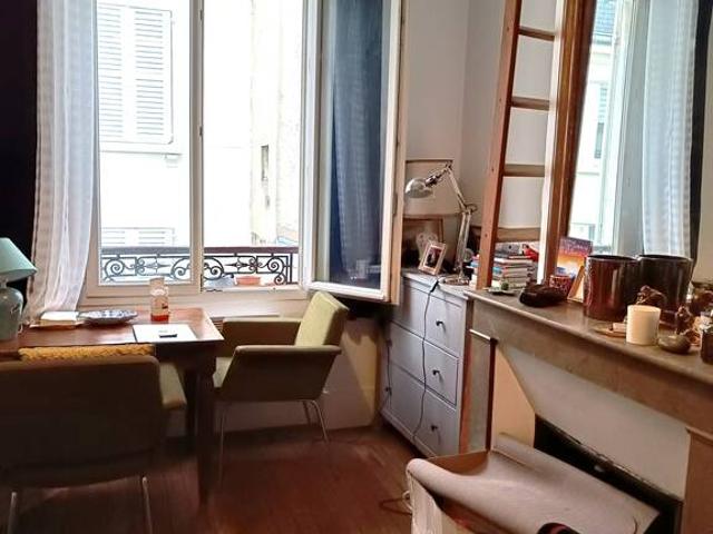 Location Appartement Rue de Malte, Paris