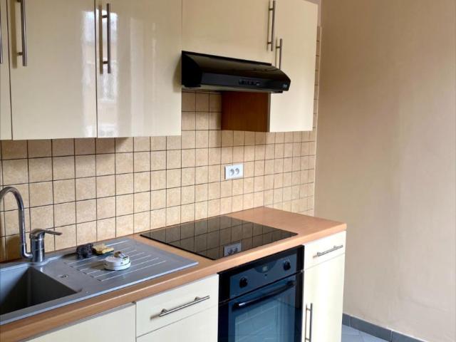 Location Appartement Rue de Mars, Reims
