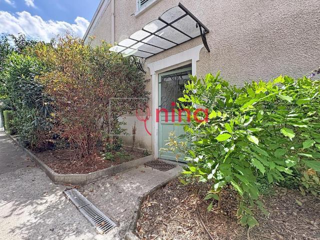 Location Appartement Rue de Normandie, Maisons Alfort
