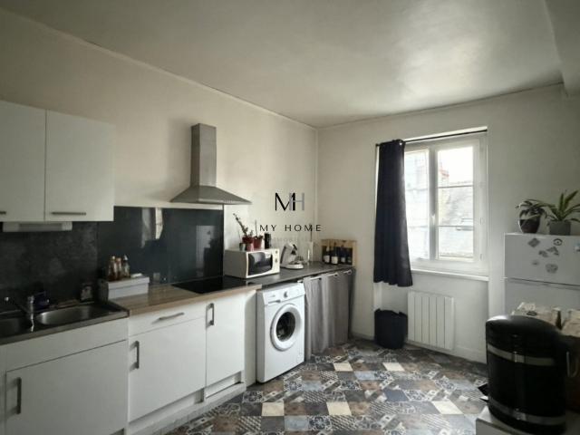 Location Appartement Rue de Normandie, Saint Paterne Le Chevain