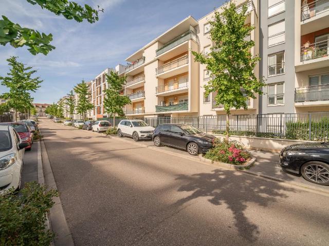Location Appartement Rue de Nabécor, Nancy