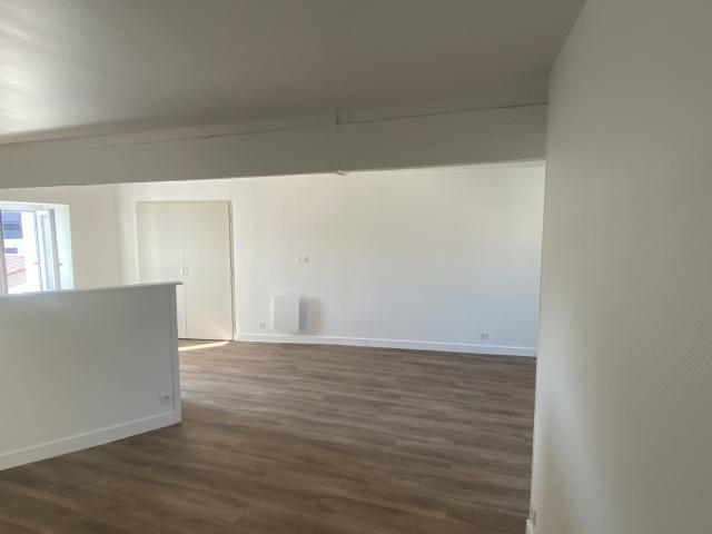 Location Appartement Rue de Saumur, Les Herbiers