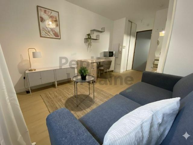 Location Appartement Rue de Savenay, Nantes