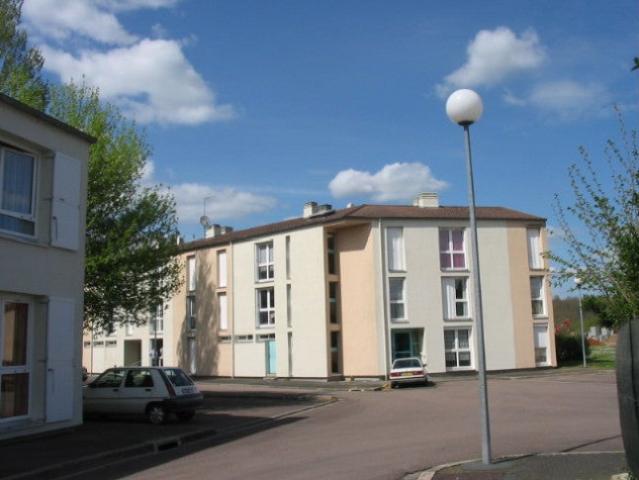 Location Appartement Rue de Saint Amand, Le Pont Chrétien Chabenet