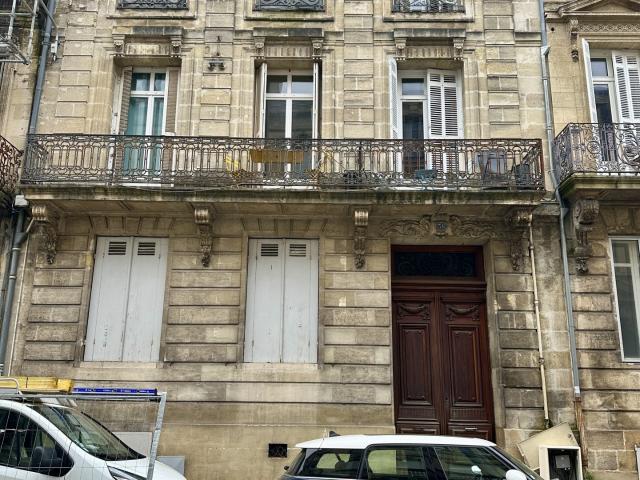 Location Appartement Rue de Saint Genès, Bordeaux