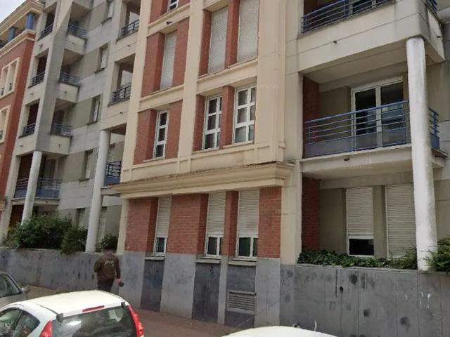 Location Appartement Avenue Mathias Delobel, Lille