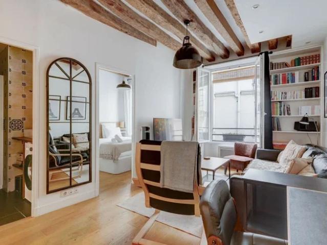 Location Appartement Rue de Sèvres, Paris