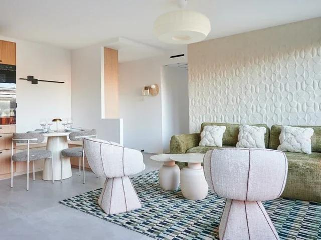 Location Appartement Rue de Sèvres, Paris