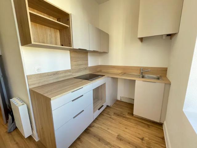 Location Appartement Rue de Séguret Saincric, Rodez