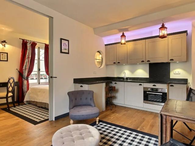 Location Appartement Rue de Seine, Paris