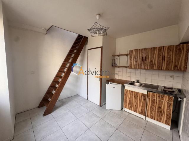 Location Appartement Rue de Selliers, Ingré