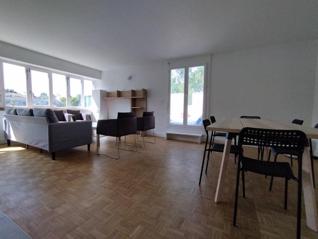 Location Appartement Rue de Sion, Évry