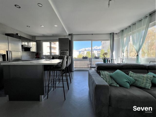 Location Appartement Rue de Stalingrad, Grenoble