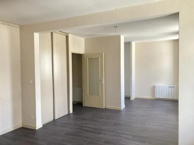 Location Appartement Rue de Sully, Roanne