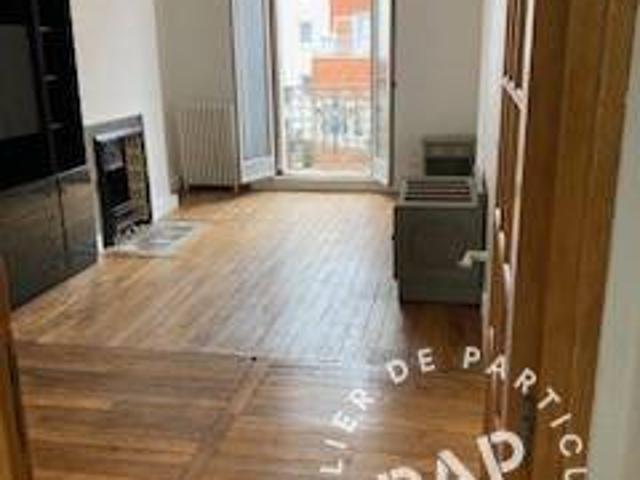 Location Appartement Rue de Suresnes, Garches