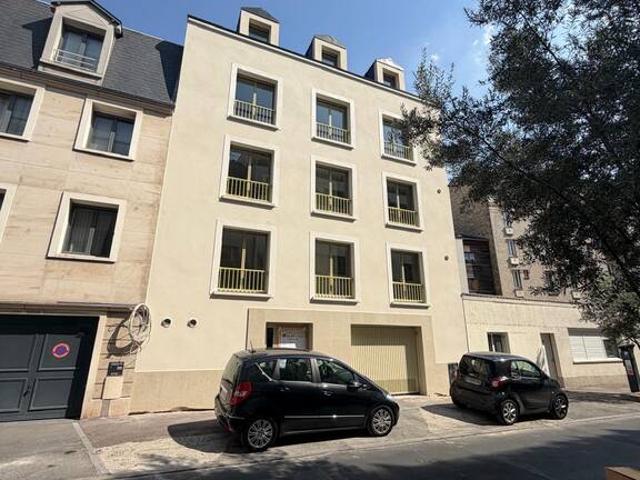 Location Appartement Rue de Suresnes, Garches