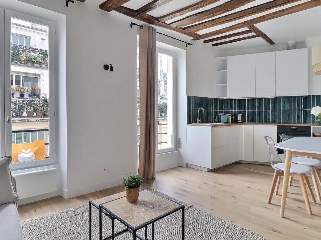 Location Appartement Rue de Poitou, Paris