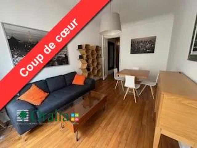 Location Appartement Rue de Ponthieu, Paris