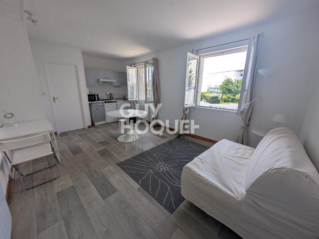 Location Appartement Rue de Portillon, Tours