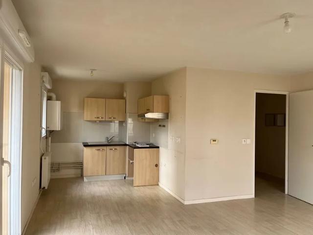 Location Appartement Rue de Palencia, Bourges