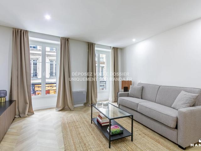 Location Appartement Rue de Paradis, Paris