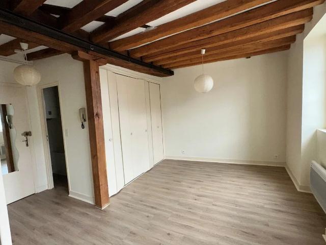 Location Appartement Rue de Paris, Auxerre