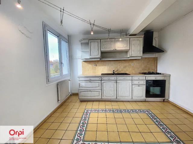 Location Appartement Rue de Pasquis, Montluçon