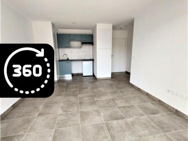 Location Appartement Rue de Pîtres, Franqueville Saint Pierre