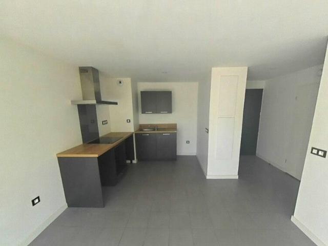 Location Appartement Rue de Pîtres, Franqueville Saint Pierre