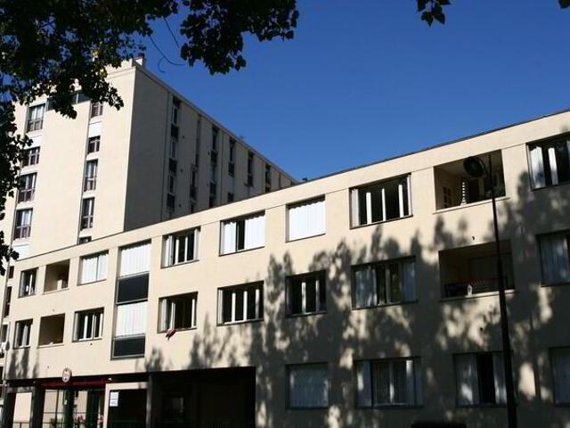 Location Appartement Rue de Rouen, Paris