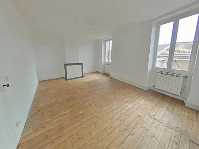 Location Appartement Rue de Royans, Romans sur Isère