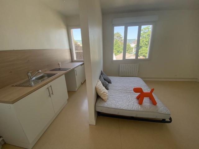 Location Appartement Rue de Rabanesse, Clermont Ferrand