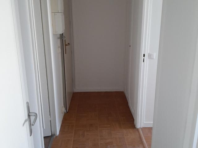 Location Appartement Rue de Reuilly, Paris