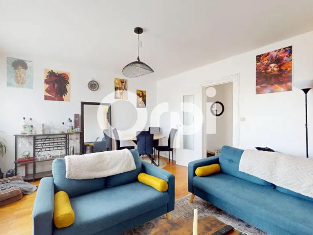 Location Appartement Rue de Rebufer, Bron