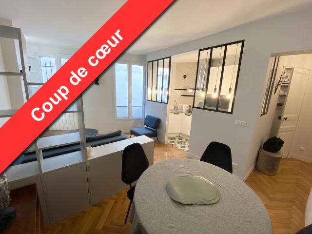 Location Appartement Rue de Rennes, Paris