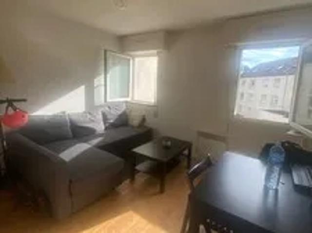 Location Appartement Rue de Rieux, Nantes
