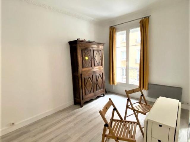 Location Appartement Rue de Wattignies, Paris
