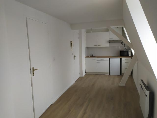 Location Appartement Rue de Wazemmes, Lille