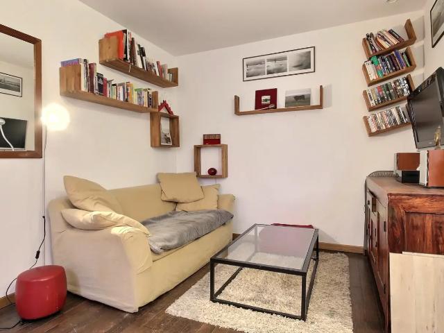 Location Appartement Rue de Tocqueville, Paris