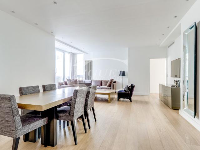 Location Appartement Rue de Torcy, Paris