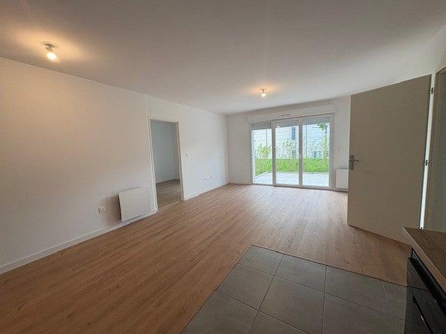 Location Appartement Rue de Tambour, Reims