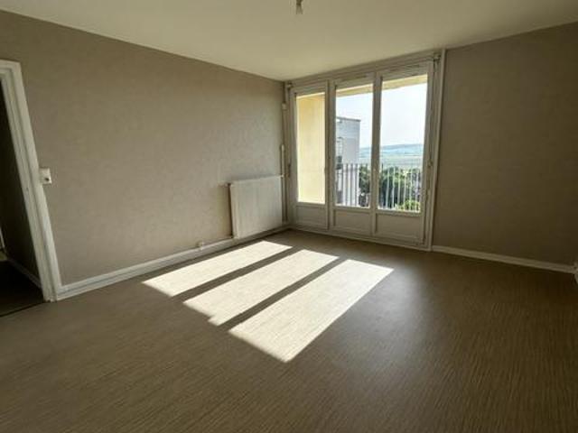 Location Appartement Rue de Tambour, Reims