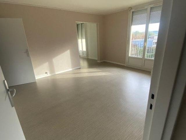 Location Appartement Rue de Tambour, Reims
