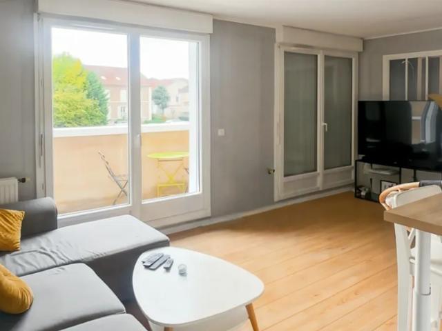Location Appartement Rue de Tigery, Saint Germain lès Corbeil
