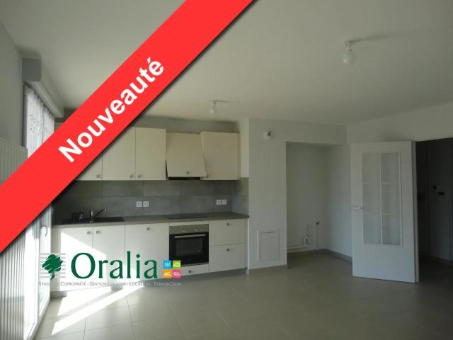 Location Appartement Rue de Turenne, Grenoble