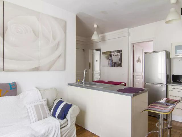 Location Appartement Rue de Turenne, Paris