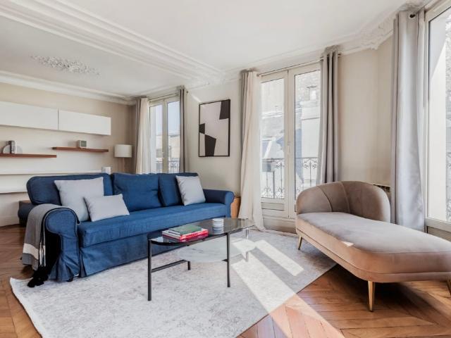Location Appartement Rue de Turin, Paris