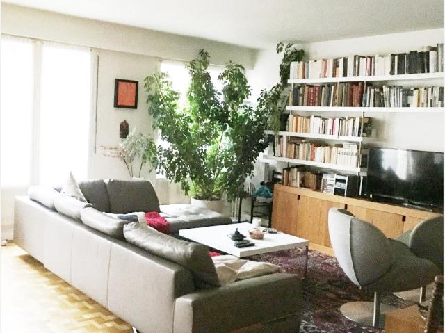 Location Appartement Rue de Vaugirard, Paris