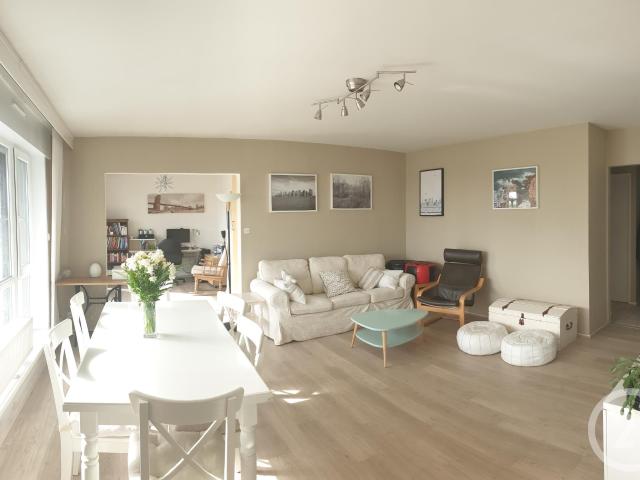 Location Appartement Rue de Vallières, Metz